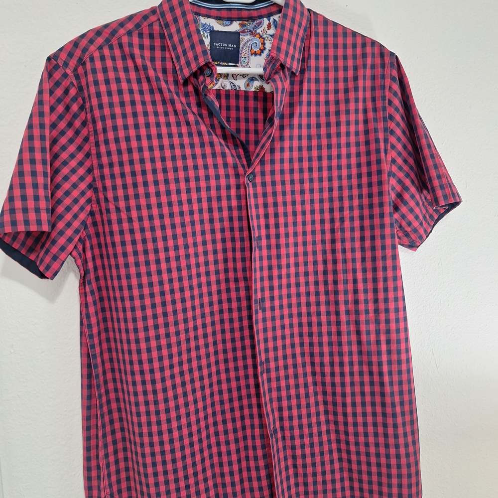 Cactus Bay Red & Navy Check Short-Sleeve Button-Down Shirt